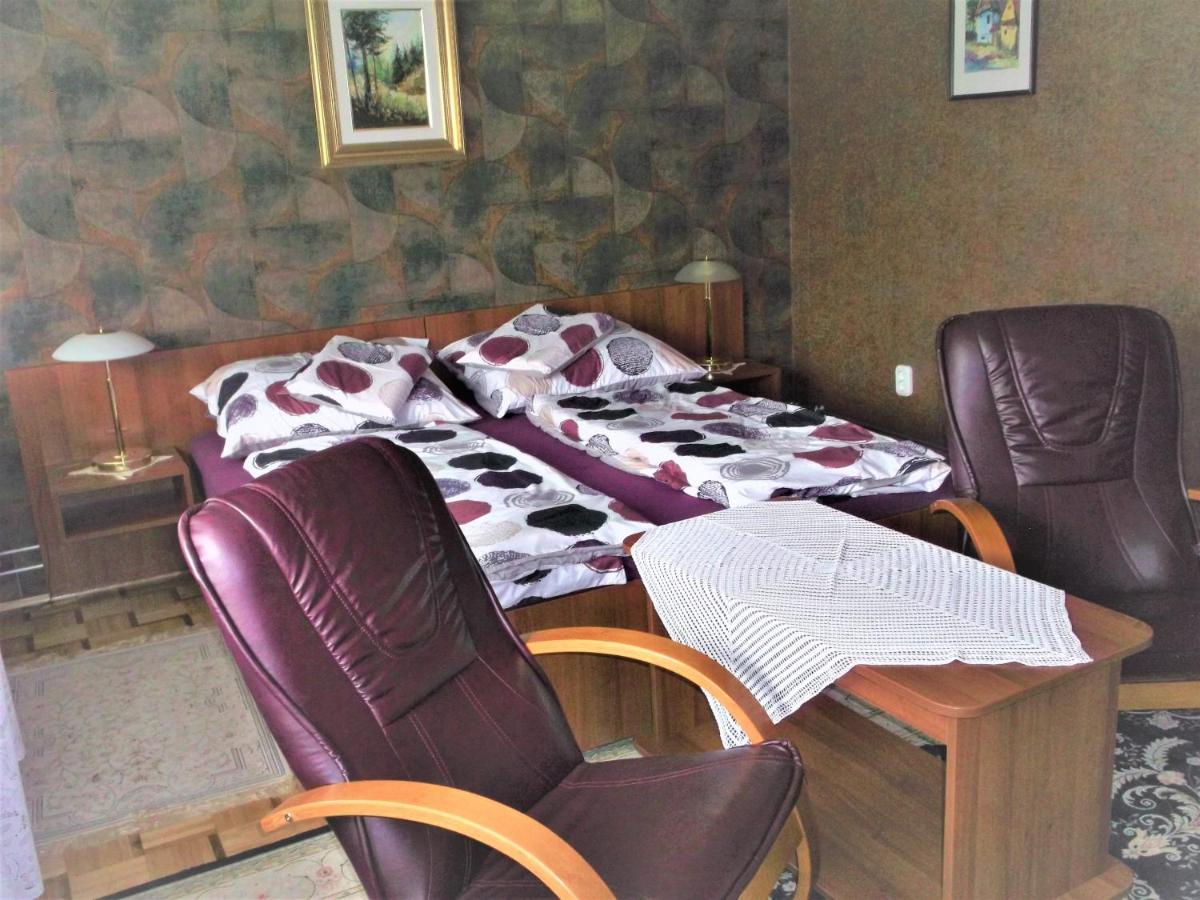 Big Apartman Hajdúszoboszló Buitenkant foto