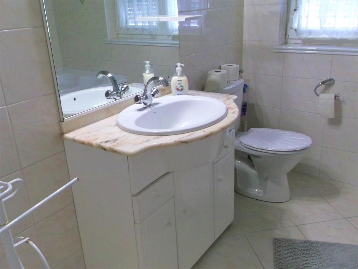 Big Apartman Hajdúszoboszló Buitenkant foto